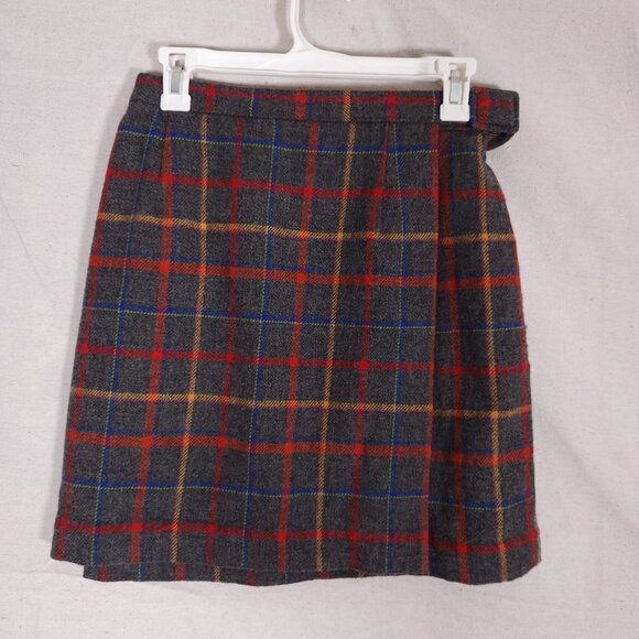 VTG Talbots Petites 12P Wool Blend Plaid Skirt Gray Red Tartan Preppy Classic US - Picture 1 of 14